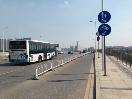 以“工匠精神”打造优良工程_乐盈VI官网