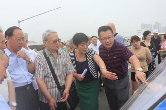 南昌市人大老干部视察南昌沿江南快速路建设效果_乐盈VI官网