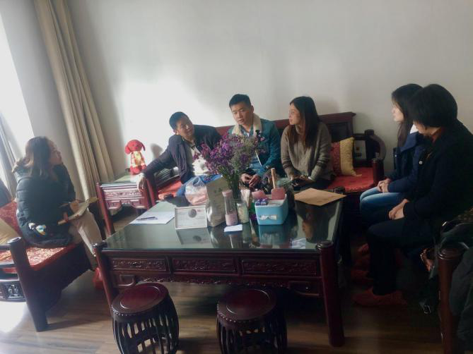 置业公司开展家访监视活动（2019）_乐盈VI官网
