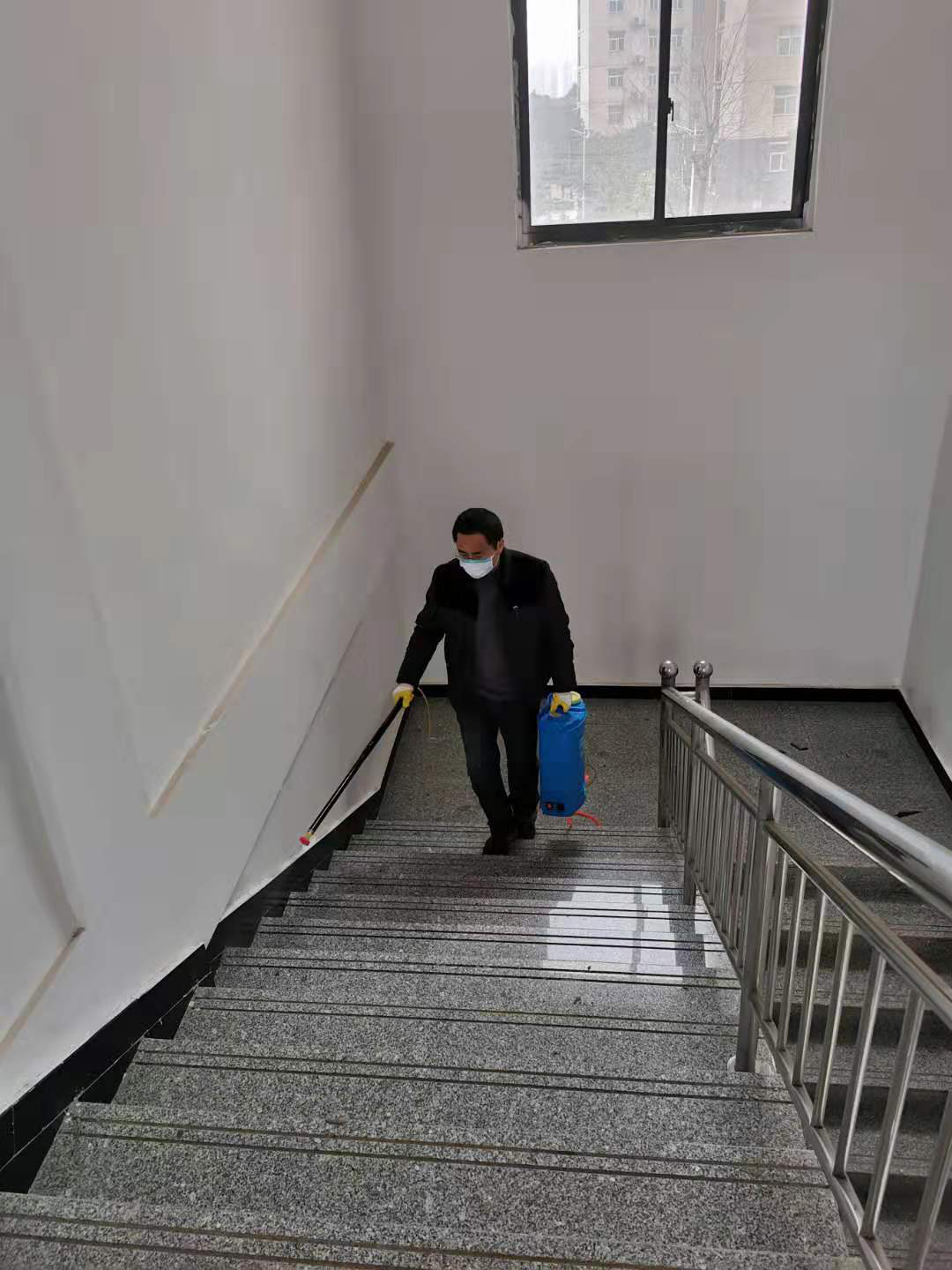 众志城诚抗疫情 监视检查促落实_乐盈VI官网